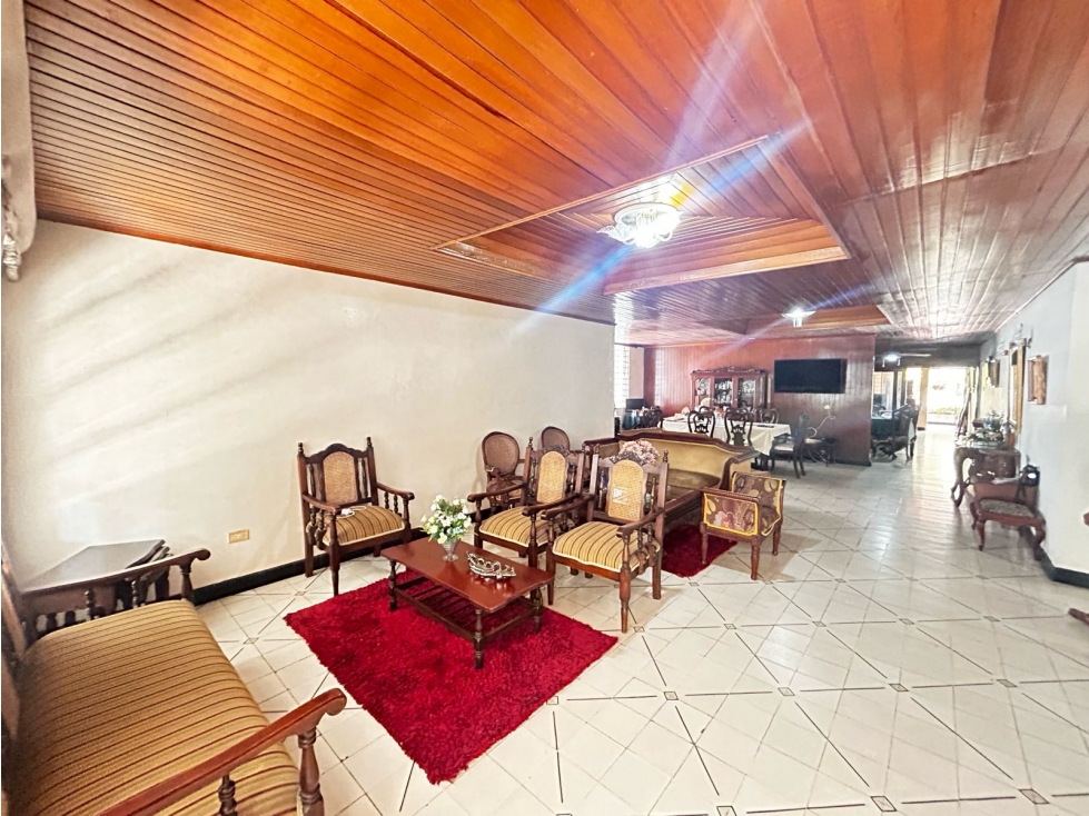 La Campiña - Casa en oportunidad - 1