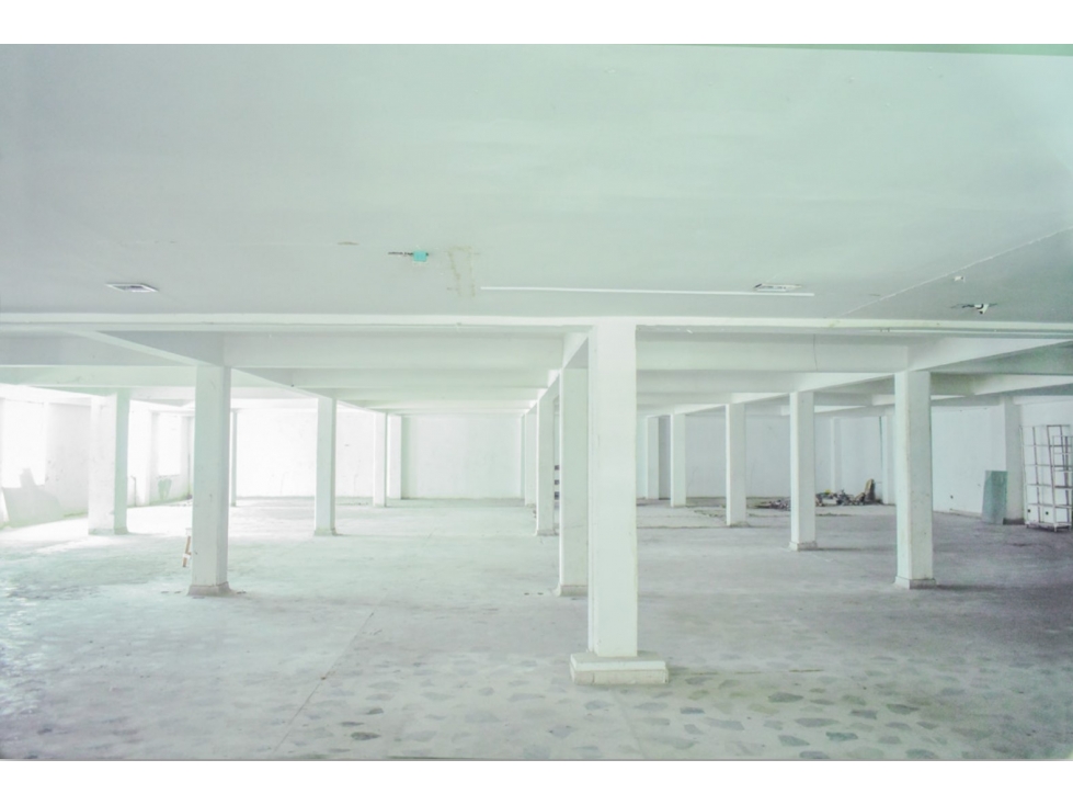 CALLE 30 LOCALES EN VENTA Y ARRIENDO - 5