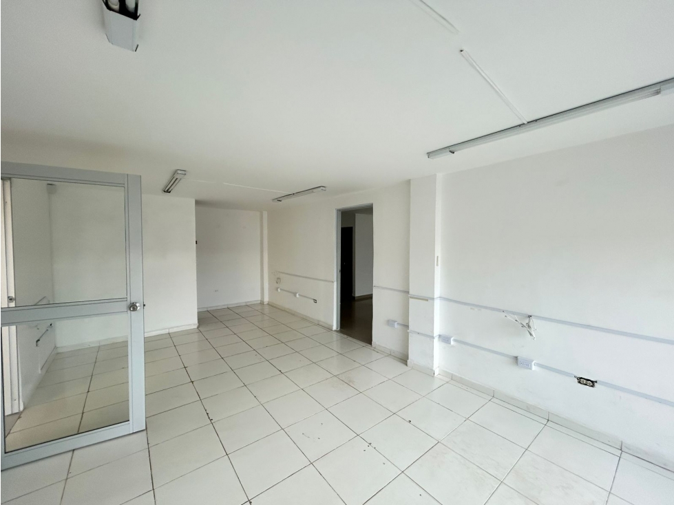 Local comercial - Ciudad Jardín - Barranquilla — foto 3