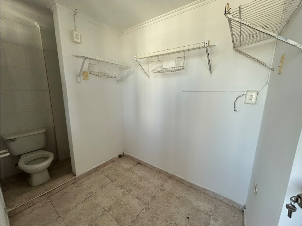 Apartamento Arriendo y Venta - Barrio Ciudad Jardin - Barranquilla - 3