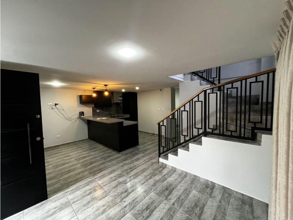 CASA EN VENTA BARRIO LIMONAR