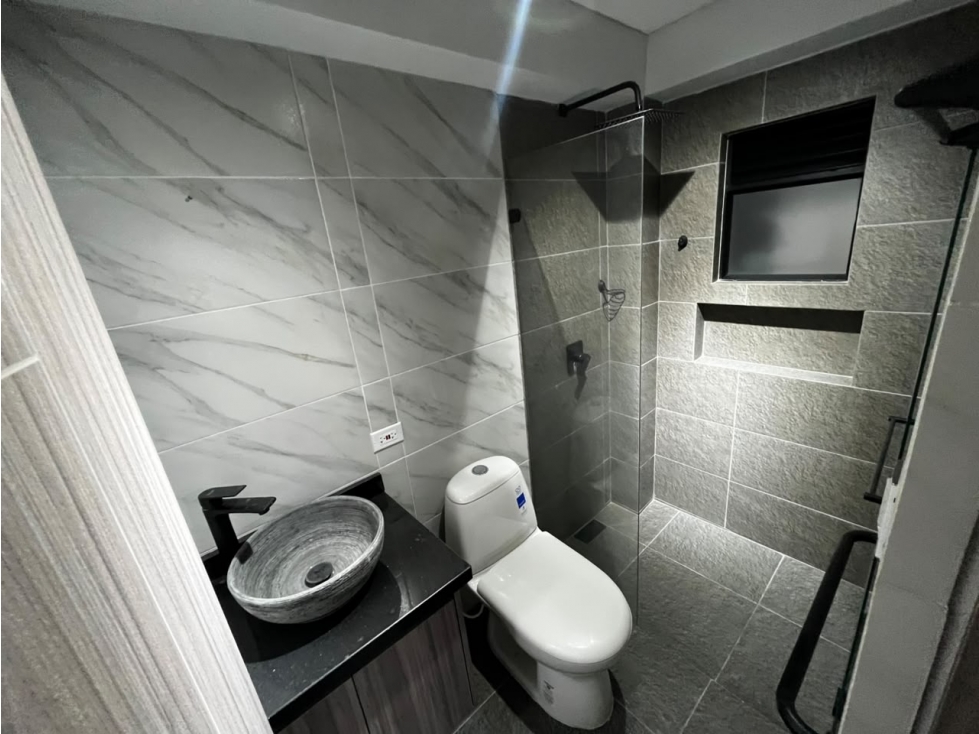 CASA EN VENTA BARRIO LIMONAR — foto 3