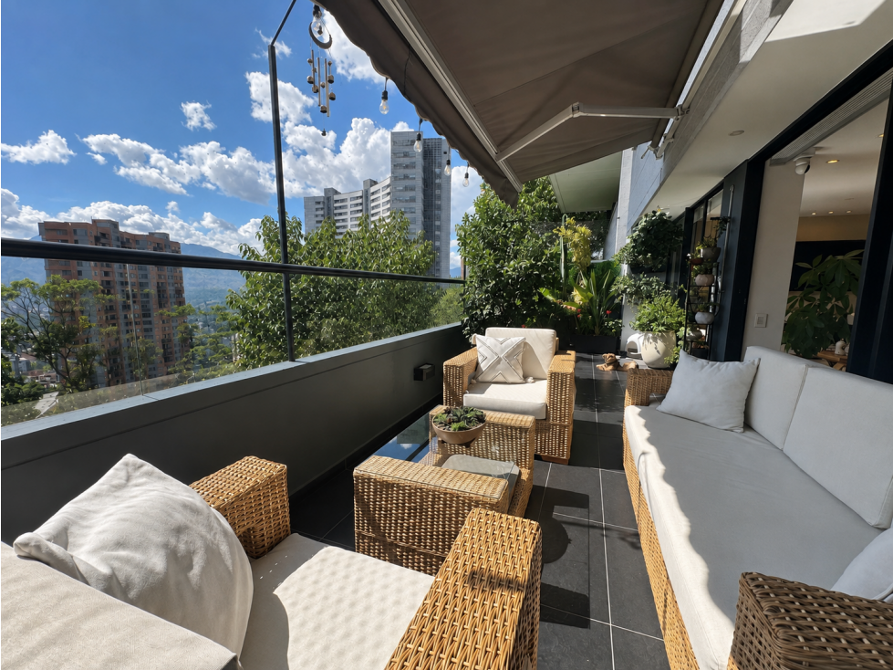 Apartamento en Venta con terraza de 31 m² en Las Palmas El Poblado — foto 2