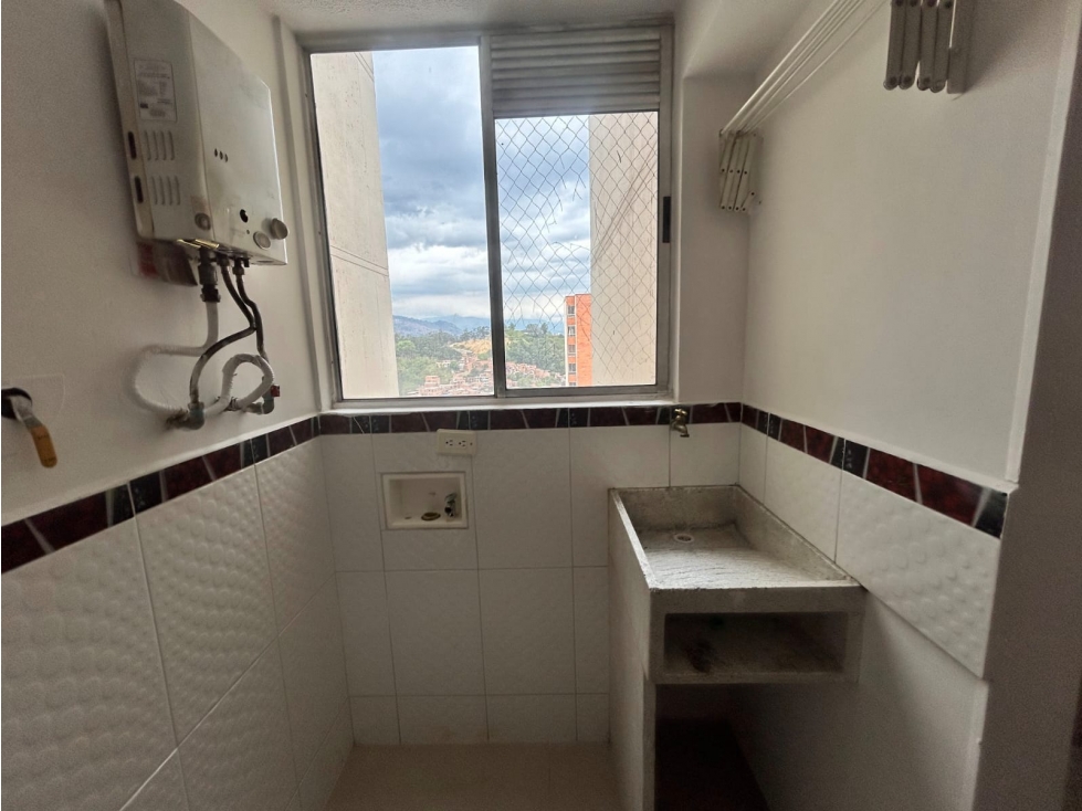 Apartamento en venta en la Loma de los Bernal — foto 5