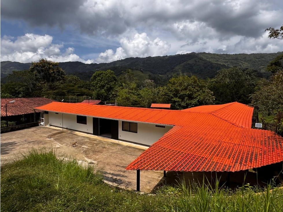 FINCA EN VENTA EN SAN RAFAEL, VEREDA EL BIZCOCHO - 1
