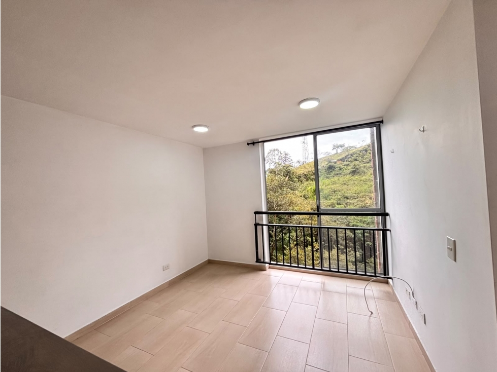 VENDO APARTAMENTO EN LA ESTRELLA, 38MTS — foto 2