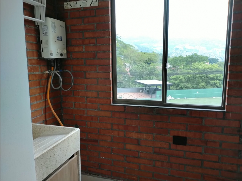 Apartamento en venta en La Almeria — foto 4