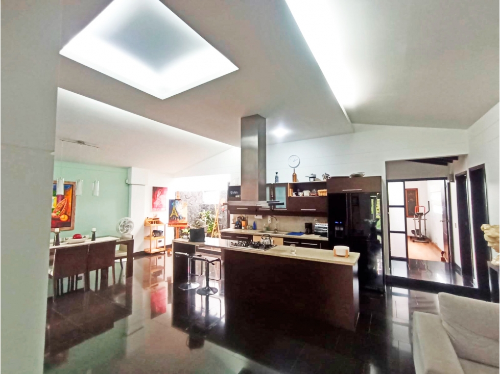 Apartamento en venta en La Floresta solo venta de contado — foto 3