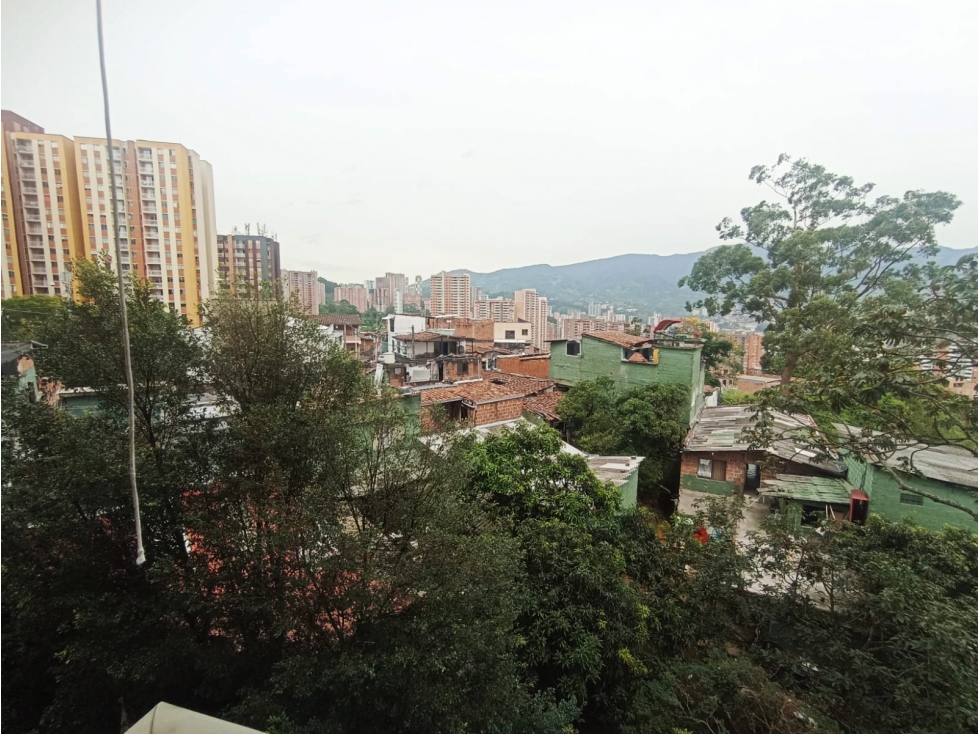 VENDO APARTAMENTO EN UNIDAD EN ENVIGADO, LOMA DEL BARRO — foto 3