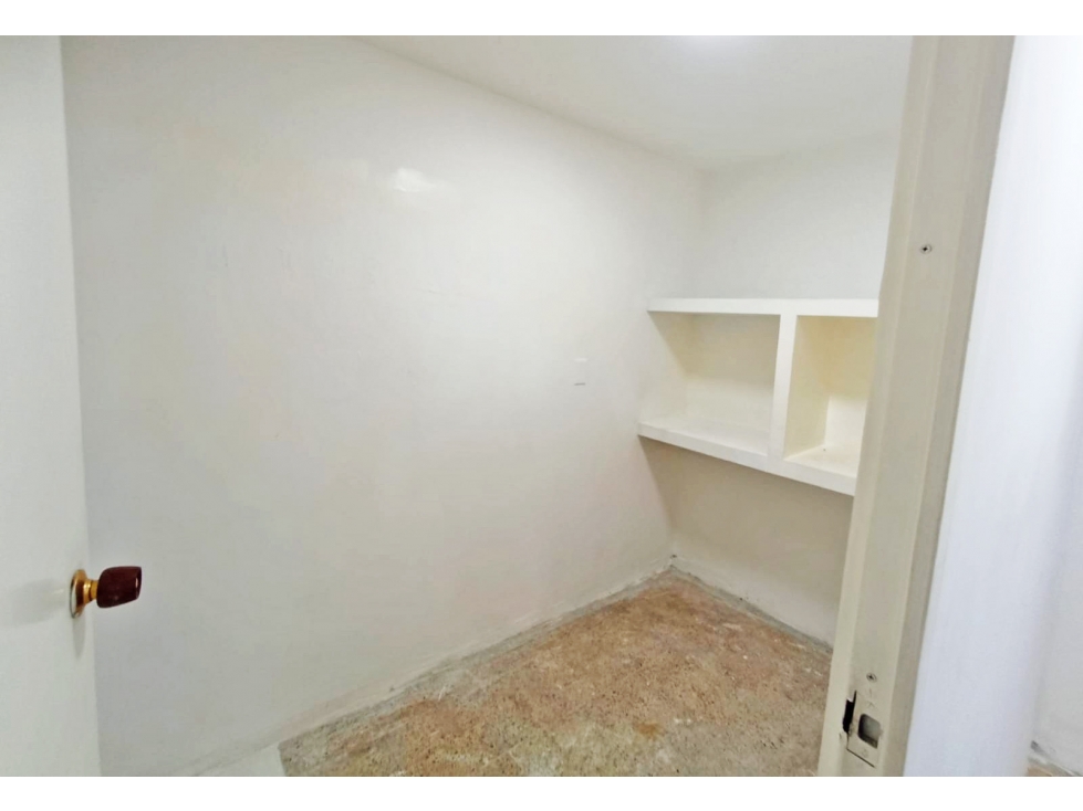 OFICINA - CONSULTORIO EN VENTA EN EL CENTRO PISO ALTO, CON PARQUEADERO — foto 6