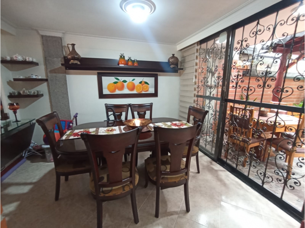HERMOSA CASA EN VENTA EN UNIDAD EN LOMA DE LOS BERNAL PARTE BAJA — foto 5