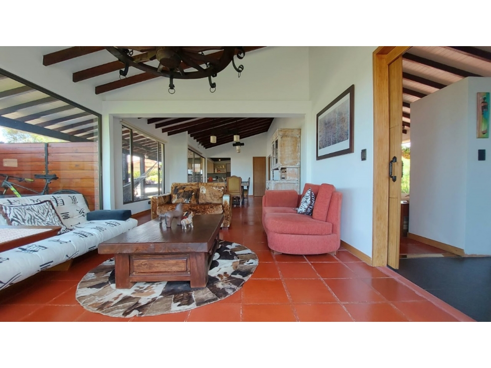 FINCA EN VENTA EN RIONEGRO IDEAL PARA CABALLISTAS CERCA DEL AEROPUERTO — foto 2