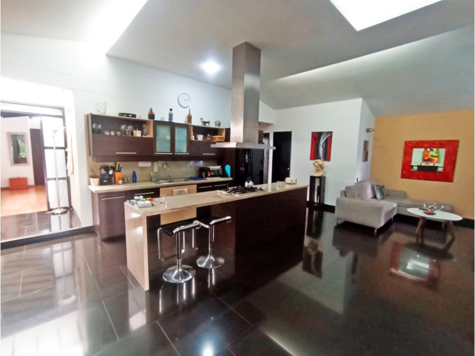 Apartamento en venta en La Floresta solo venta de contado