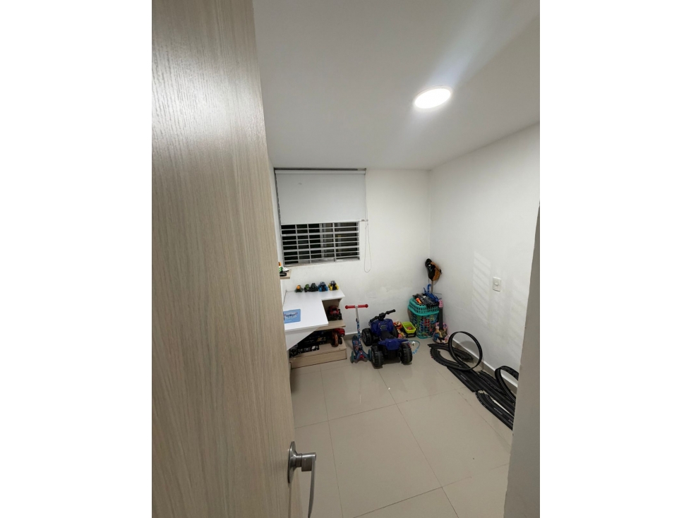 VENTA DE APARTAMENTO EN LUNA DEL BOSQUE ROBLEDO PAJARITO — foto 2