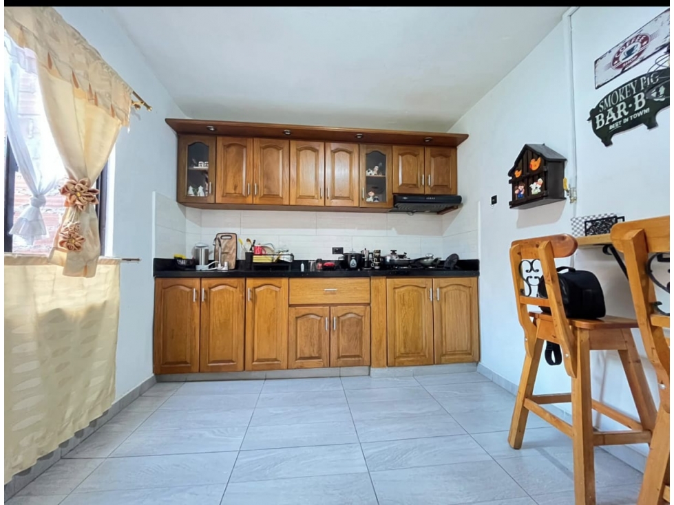 CASA TERCER PISO ENVIGADO LOS NARANJOS