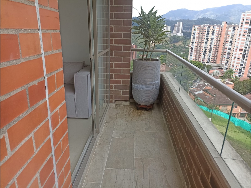 APARTAMENTO EN VENTA EN UNIDAD EN SABANETA SECTOR AVES MARÍA — foto 2