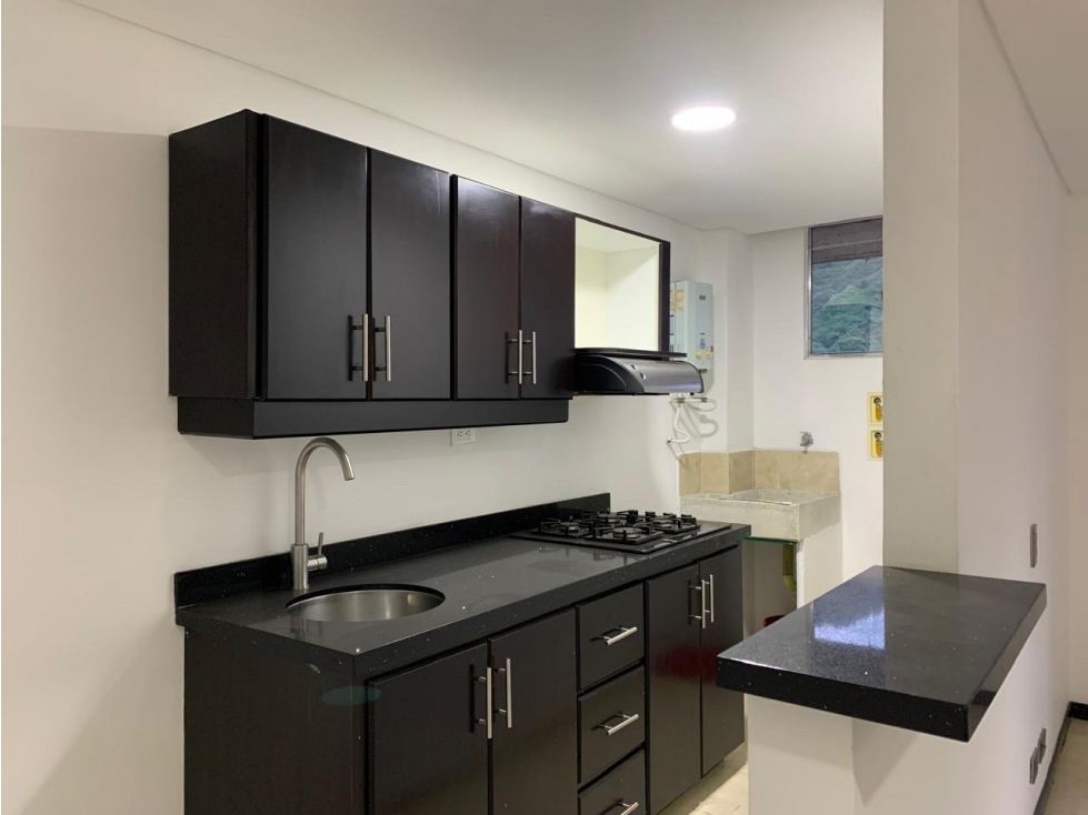 Apartamento en venta en la Loma de los Bernal — foto 4