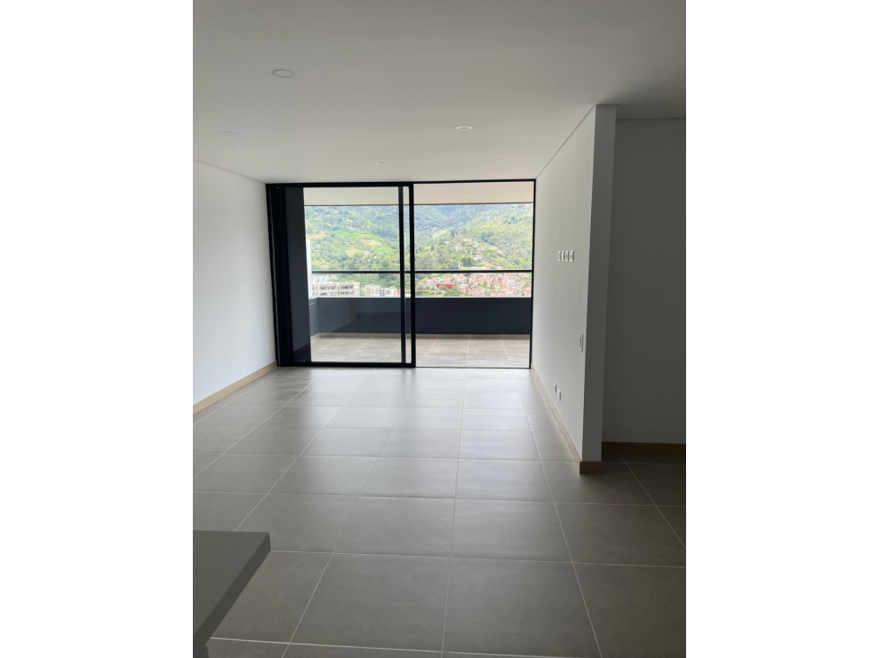 VENDO APARTAMENTO EN ENVIGADO, LOMA LAS BRUJAS, 110MTS — foto 4