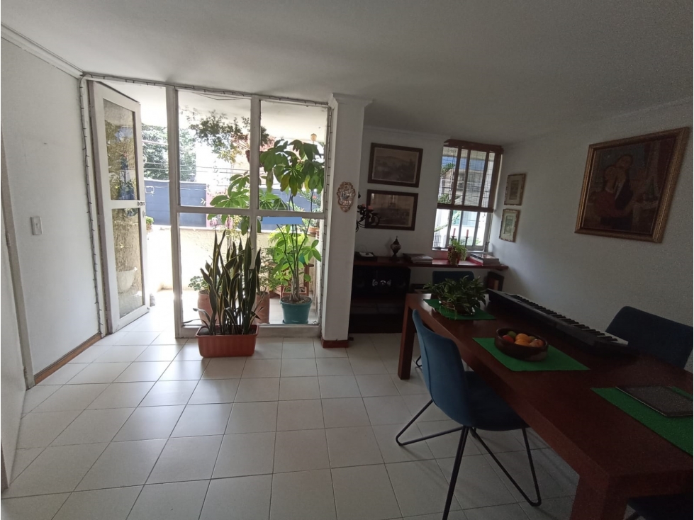 APARTAMENTO EN VENTA EN LAURELES CERCA DEL SEGUNDO PARQUE — foto 3