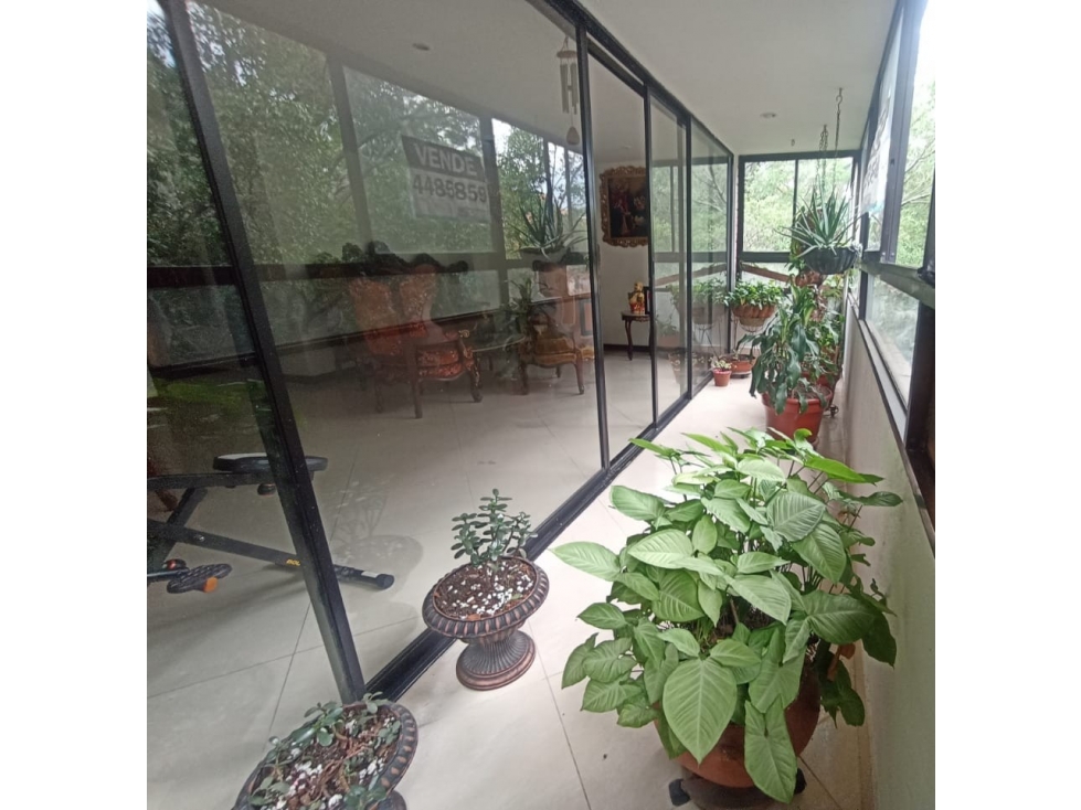 APARTAMENTO ESPACIOSO EN VENTA EN LAURELES LINDOS ACABADOS — foto 3