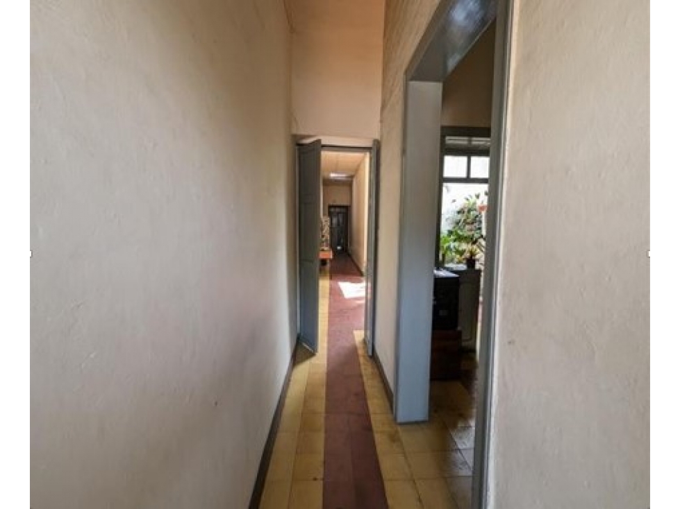 CASA LOTE EN VENTA EN BOSTON, CERCA DEL CENTRO DE MEDELLÍN — foto 4
