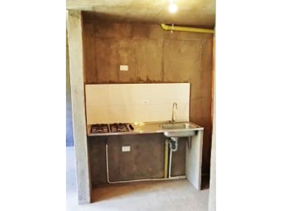 APARTAMENTO EN OBRA GRIS EN VENTA EN UNIDAD CALASANZ PARTE ALTA — foto 3