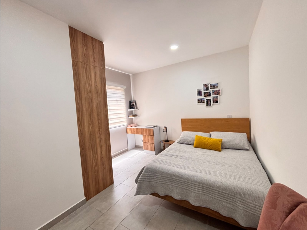 VENDO CASA EN ENVIGADO, BARRIO LA MAGNOLIA, PISO 3, 100MTS — foto 4