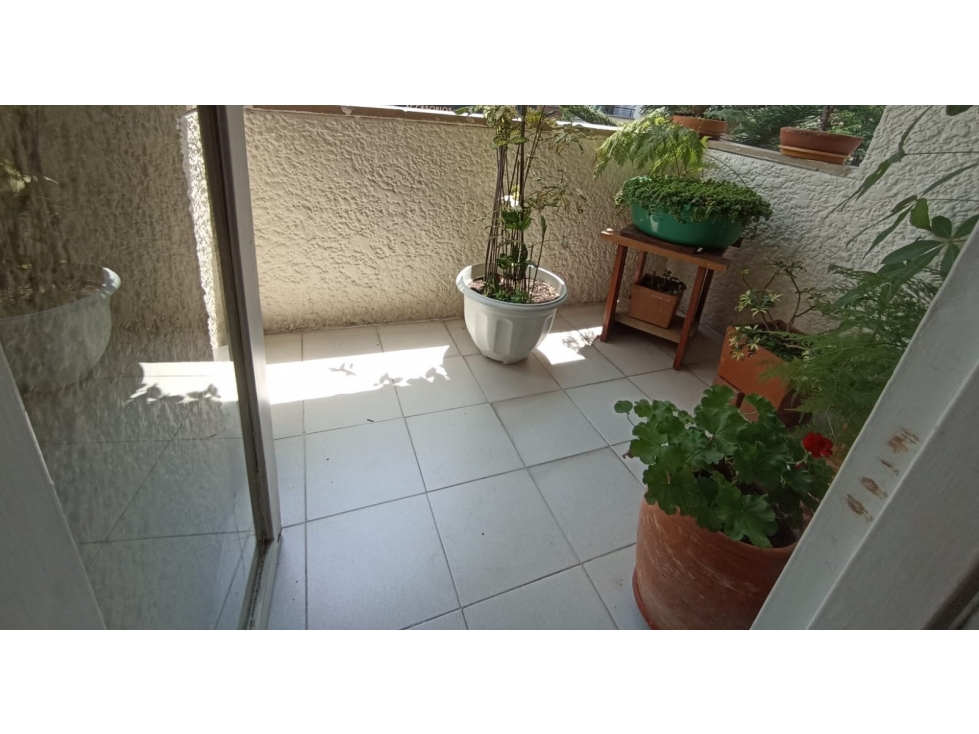 APARTAMENTO EN VENTA EN LAURELES CERCA DEL SEGUNDO PARQUE — foto 4