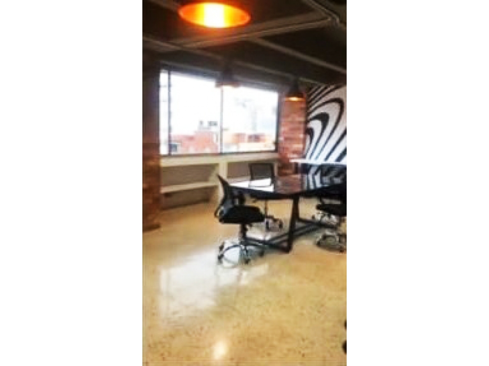 OFICINA EN VENTA EN EL CENTRO DE MEDELLÍN — foto 4