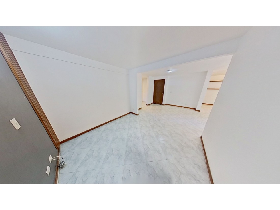 APARTAMENTO EN VENTA EN EL POBLADO SECTOR CASTROPOL — foto 4