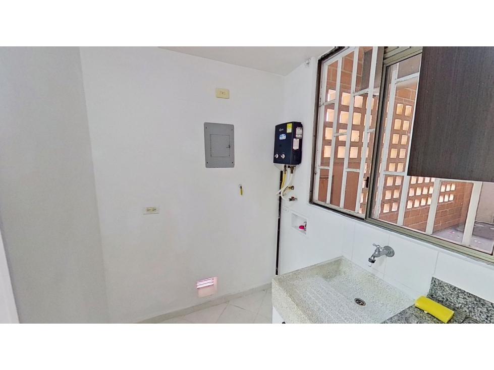 APARTAMENTO EN VENTA EN CONJUNTO RESIDENCIAL LOMA DE LOS BERNAL — foto 4
