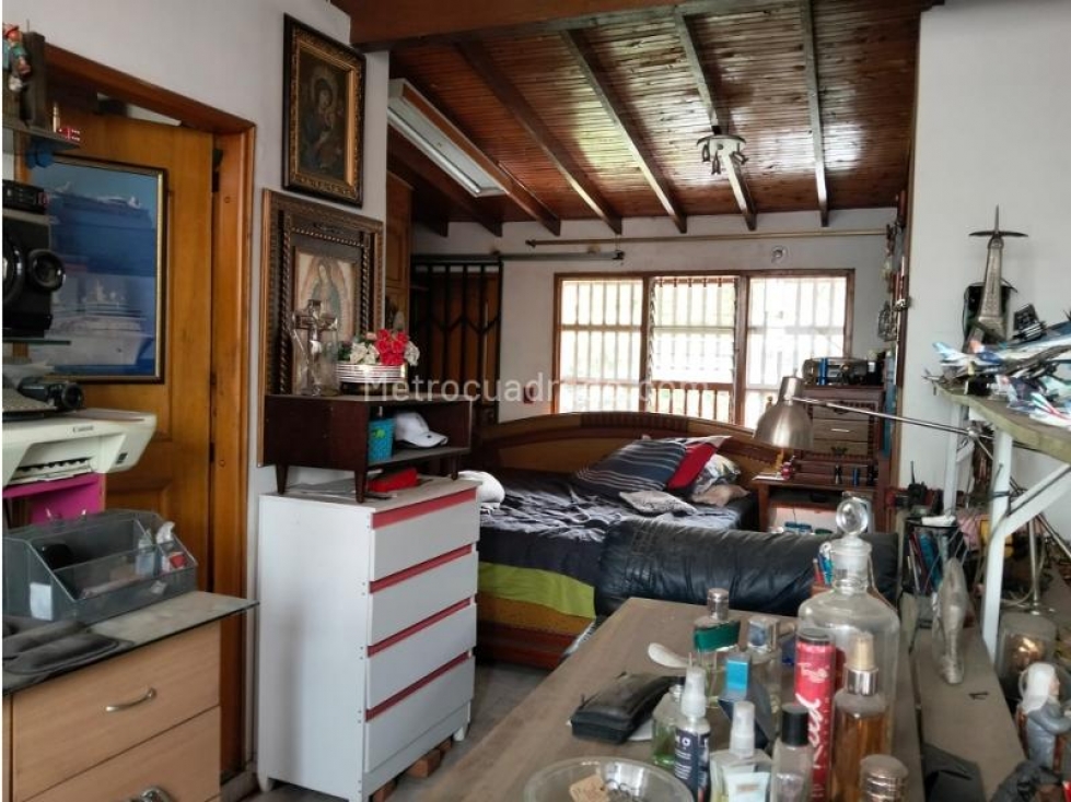 CASA UNIFAMILIAR O CASA LOTE EN VENTA EN SIMÓN BOLIVAR, LAURELES — foto 4