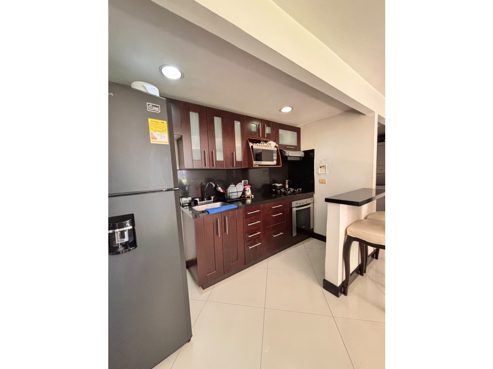 VENDO APARTAMENTO EN LAS PALMAS, EL POBLADO, 80MTS — foto 4