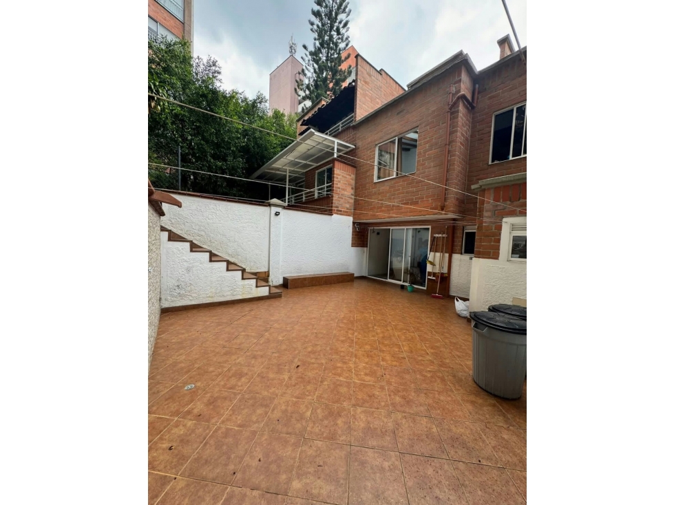 Casa en venta en la Loma de los Bernal