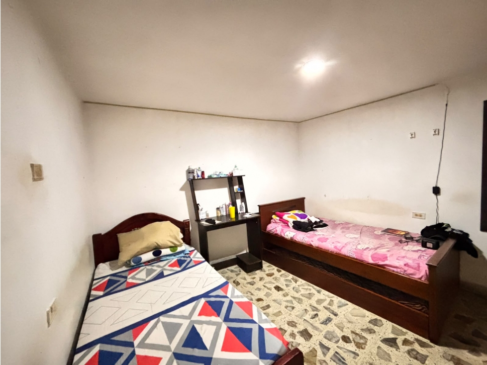VENDO CASA EN BUENOS AIRES, MEDELLIN, 153MTS — foto 4