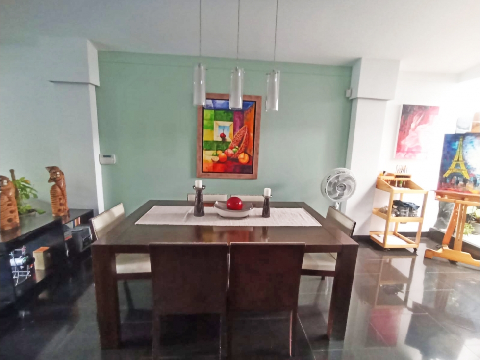 APARTAMENTO PENTHOUSE EN VENTA EN LA FLORESTA PISO 5 POR ESCALAS — foto 5