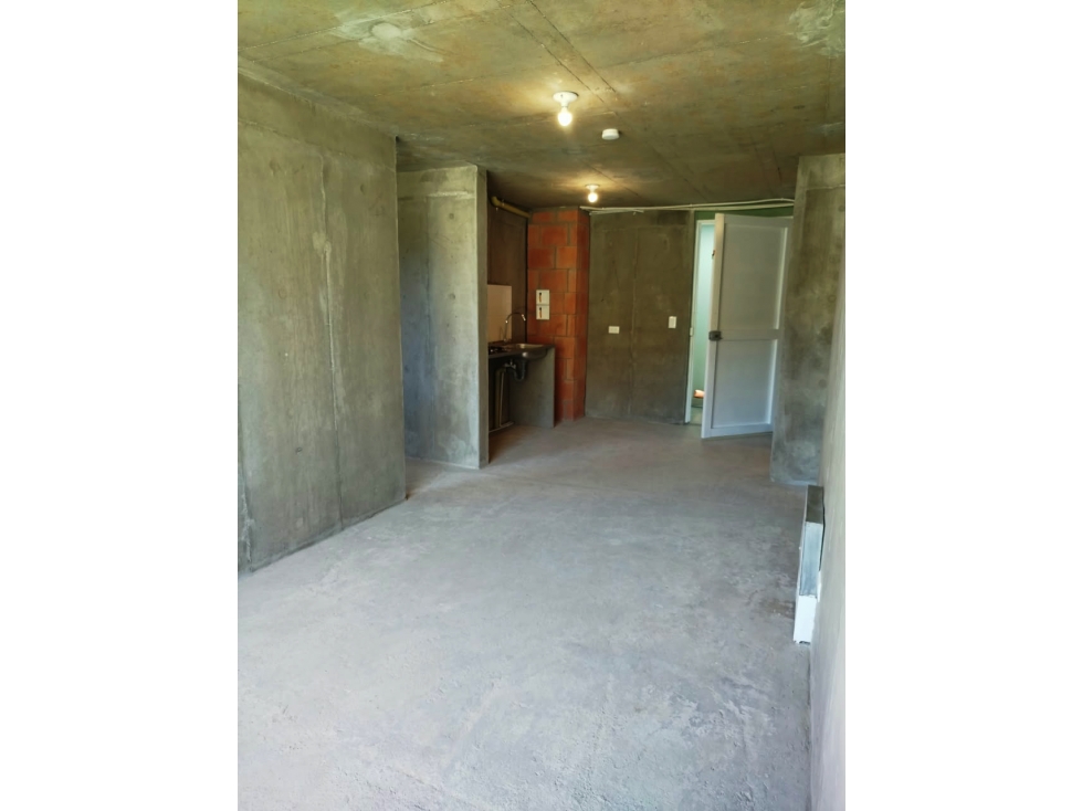 APARTAMENTO EN OBRA GRIS EN VENTA EN UNIDAD CALASANZ PARTE ALTA — foto 5