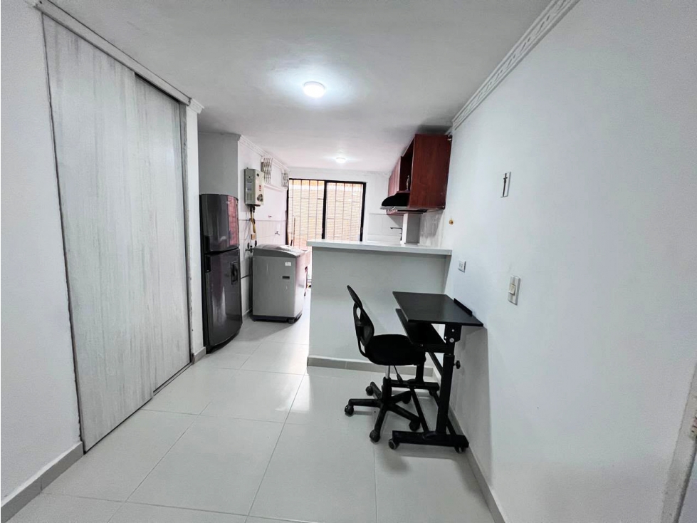 APARTAMENTO EN VENTA EN UNIDAD EN SIMÓN BOLIVAR-LA ALMERÍA — foto 5