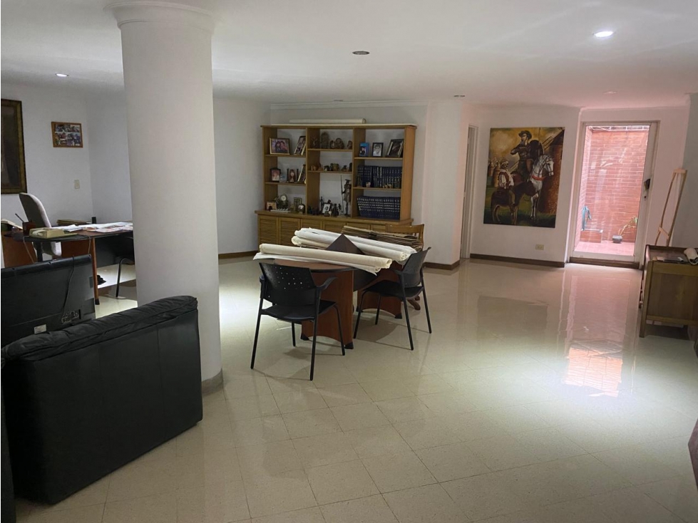 OFICINA-LOCAL EN VENTA EN EL CORAZÓN DE LAURELES — foto 6