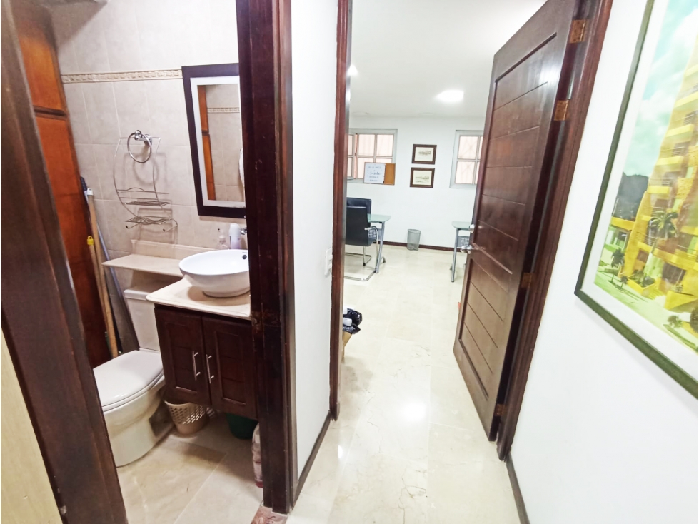 OFICINA EN VENTA EN LAURELES, ÚLTIMO PRECIO PARA VENTA DE CONTADO — foto 6