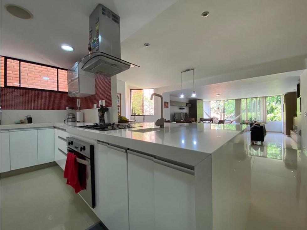 APARTAMENTO EN VENTA EL POBLADO SECTOR LA VISITACIÓN — foto 6