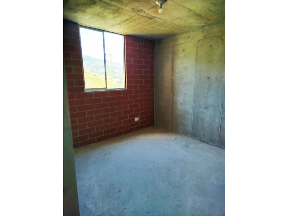 APARTAMENTO EN OBRA GRIS EN VENTA EN UNIDAD CALASANZ PARTE ALTA — foto 6
