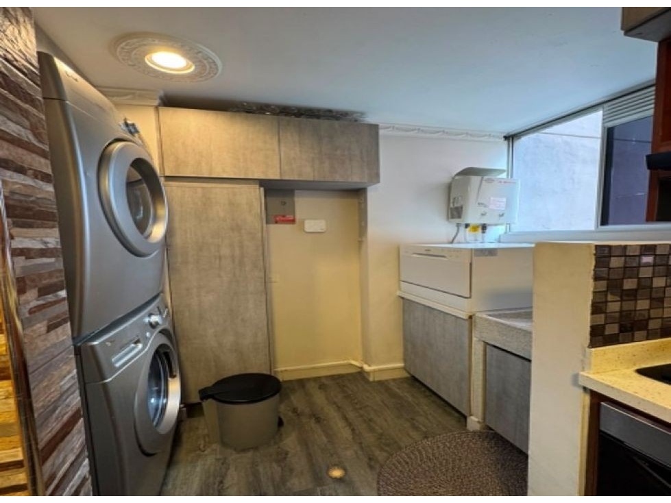 APARTAMENTO REMODELADO EN VENTA EN UNIDAD EN LOMA DE LOS BERNAL — foto 6