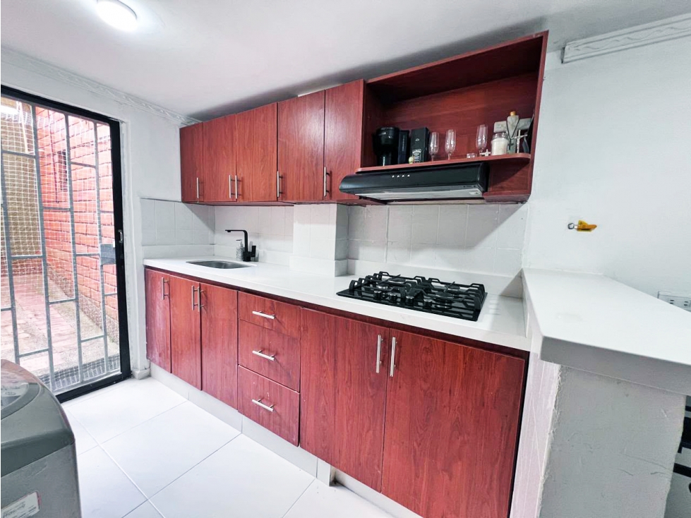 APARTAMENTO EN VENTA EN UNIDAD EN SIMÓN BOLIVAR-LA ALMERÍA — foto 6