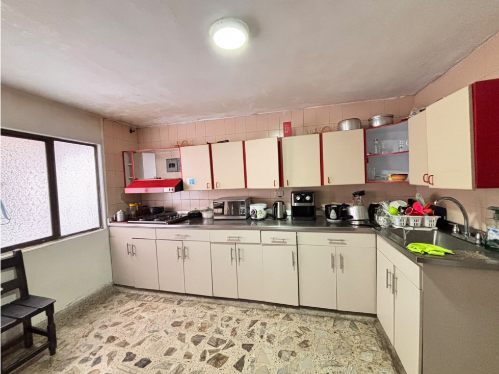 VENDO CASA EN BUENOS AIRES, MEDELLIN, 153MTS — foto 6