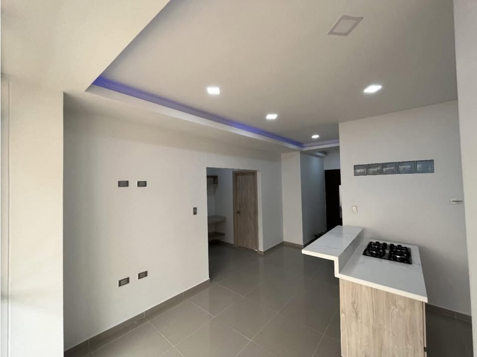 Apartamento en venta en Cristo Rey solo venta de contado — foto 3