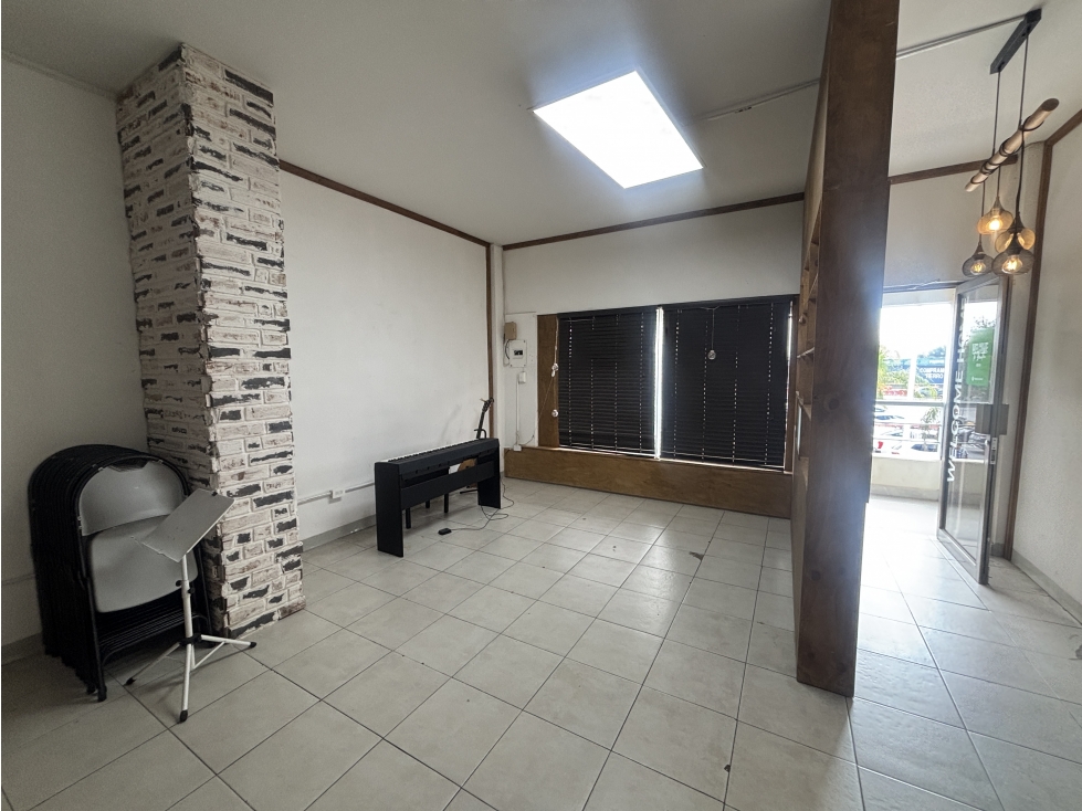APV LOCAL COMERCIAL EN RENTA EN APODACA - 1