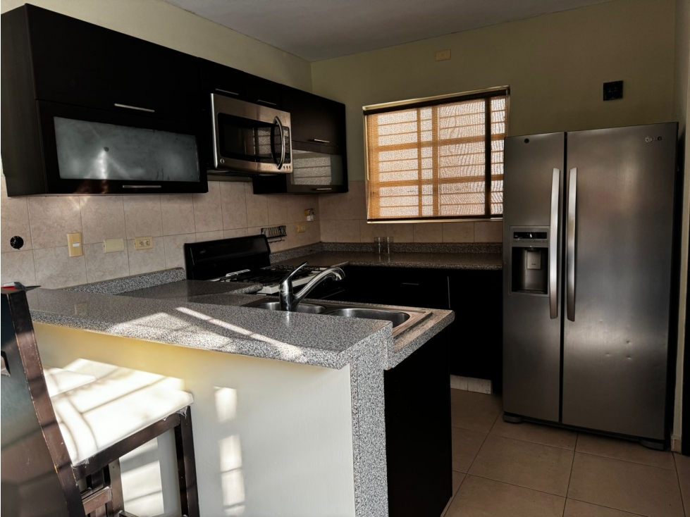 RMC CASA EN RENTA EN LOS ARRECIFES EN APODACA EN NUEVO LEÓN - 4