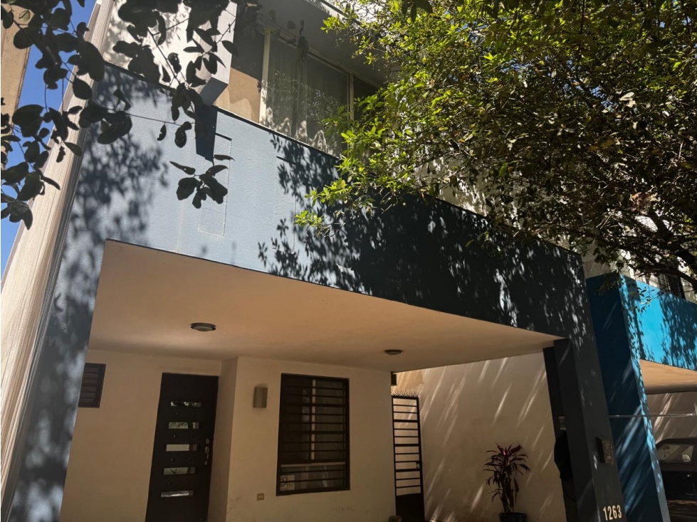 RMC CASA EN VENTA EN CUMBRES SAN AGUSTIN EN MONTERREY N L.