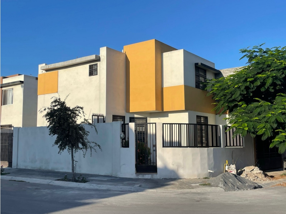 RMC CASA EN RENTA EN SANTA SOFIA RESIDENCIAL EN APODACA NUEVO LEON